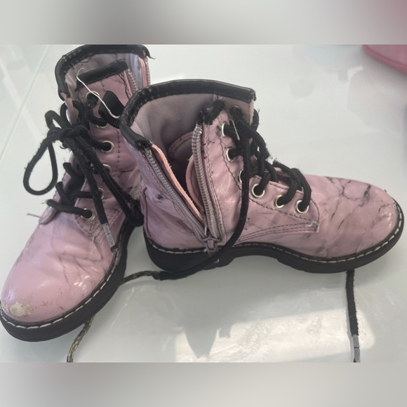Steve Madden girls marble fashion booties kids pink size 9 thick rubber soul - Picture 8 of 12